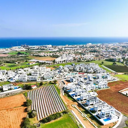 Amazonia - Large Private Pool Villa *