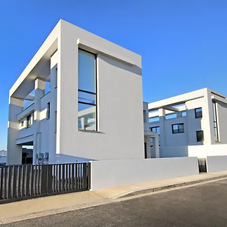 Amazonia - Large Private Pool *