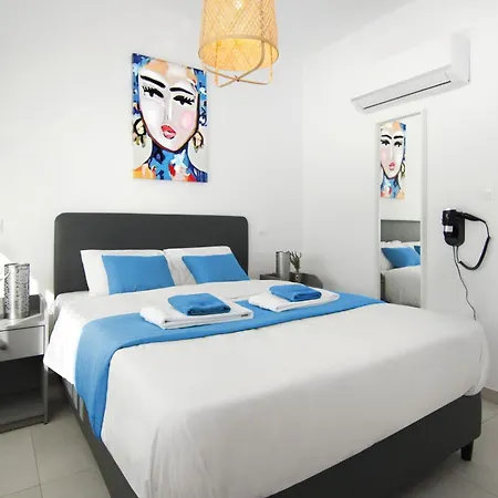 Amazonia - Large Private Pool