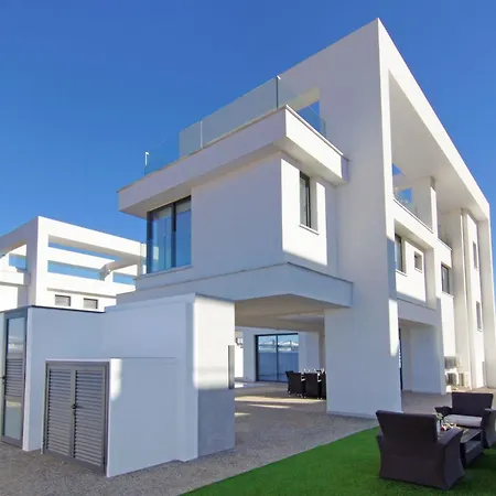 Villa Amazonia - Large Private Pool *