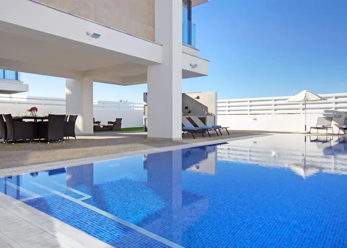 Vilă Amazonia - Large Private Pool *