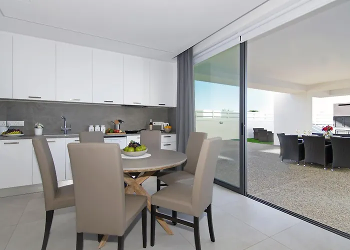 Amazonia - Large Private Pool * Protaras